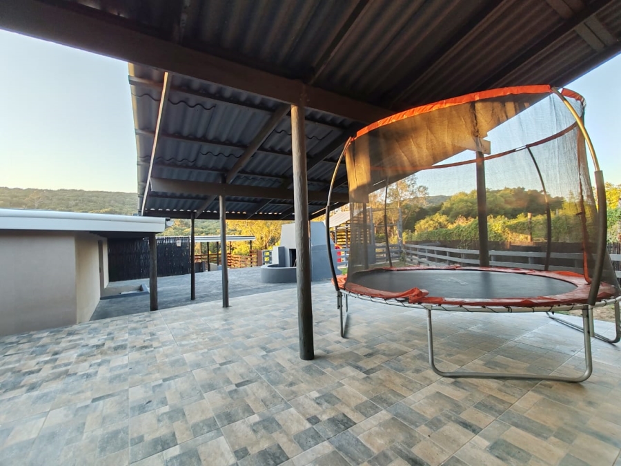 Commercial Property for Sale in Colleen Glen Eastern Cape